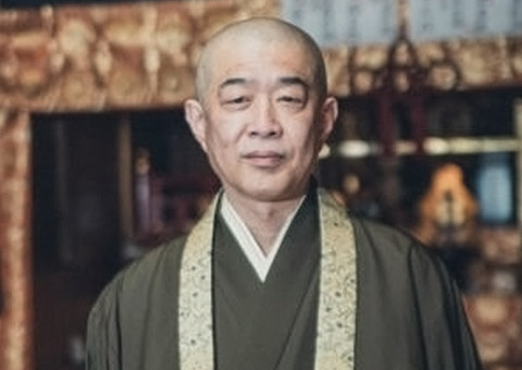 岡田道顕住職